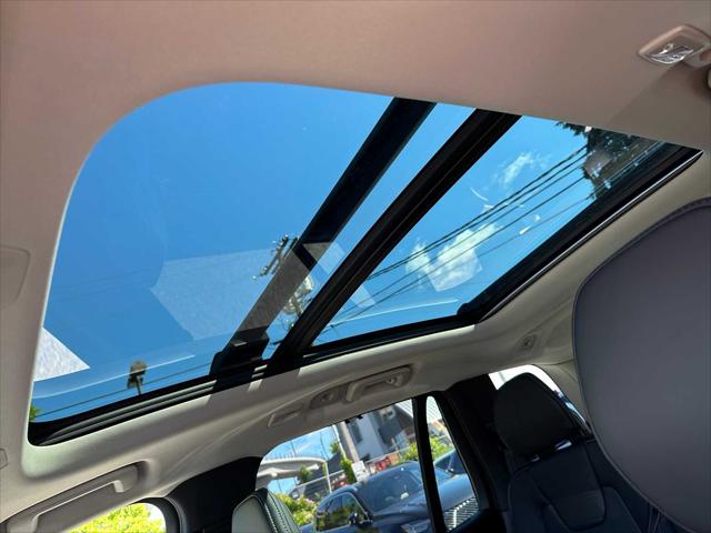 2026 Volvo XC90 Plug-In Hybrid Ultra Dark Theme, T8 AWD, Electric/Gasoline, 6 Seats