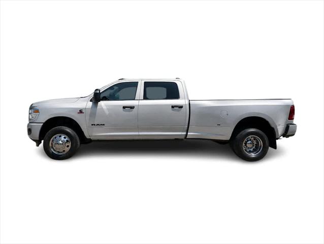 2026 RAM Ram 3500 RAM 3500 LARAMIE CREW CAB 4X4 8 BOX