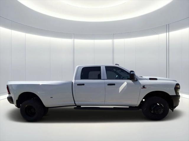 2026 RAM Ram 3500 RAM 3500 TRADESMAN CREW CAB 4X4 8 BOX 2026 RAM Ram 3500 RAM 3500 TRADESMAN CREW CAB 4X4 8 BOX
