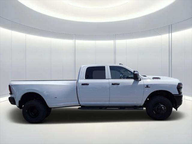 2026 RAM Ram 3500 RAM 3500 TRADESMAN CREW CAB 4X4 8 BOX 2026 RAM Ram 3500 RAM 3500 TRADESMAN CREW CAB 4X4 8 BOX