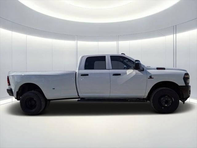 2026 RAM Ram 3500 RAM 3500 TRADESMAN CREW CAB 4X4 8 BOX 2026 RAM Ram 3500 RAM 3500 TRADESMAN CREW CAB 4X4 8 BOX
