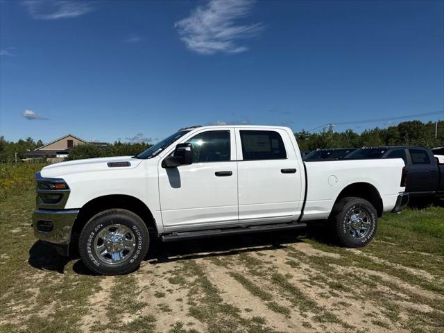 2026 RAM Ram 3500 RAM 3500 TRADESMAN CREW CAB 4X4 64 BOX