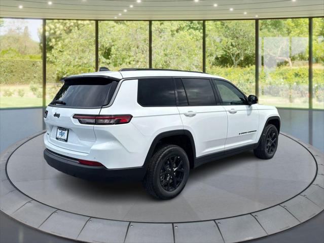2026 Jeep Grand Cherokee L GRAND CHEROKEE L LAREDO ALTITUDE 4X4 2026 Jeep Grand Cherokee L GRAND CHEROKEE L LAREDO ALTITUDE 4X4