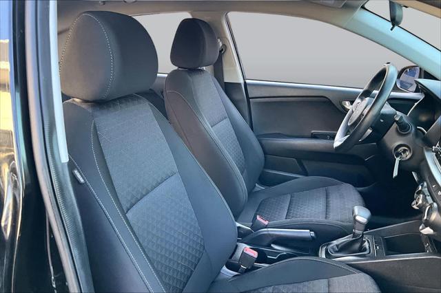 2022 Kia Rio LX