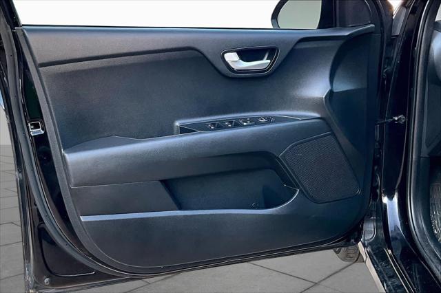 2022 Kia Rio LX