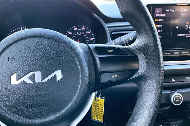 2022 Kia Rio LX