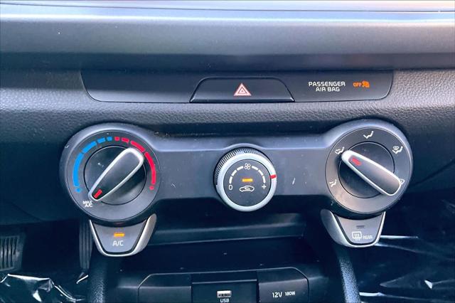 2022 Kia Rio LX