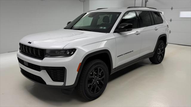 2026 Jeep Grand Cherokee L GRAND CHEROKEE L LAREDO ALTITUDE 4X4