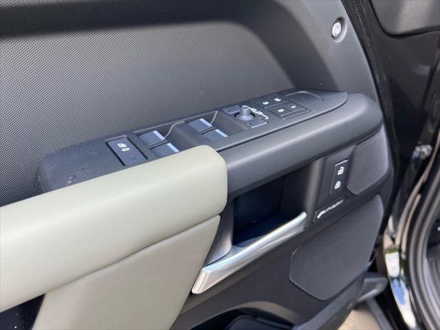 2026 Land Rover Defender P300 S