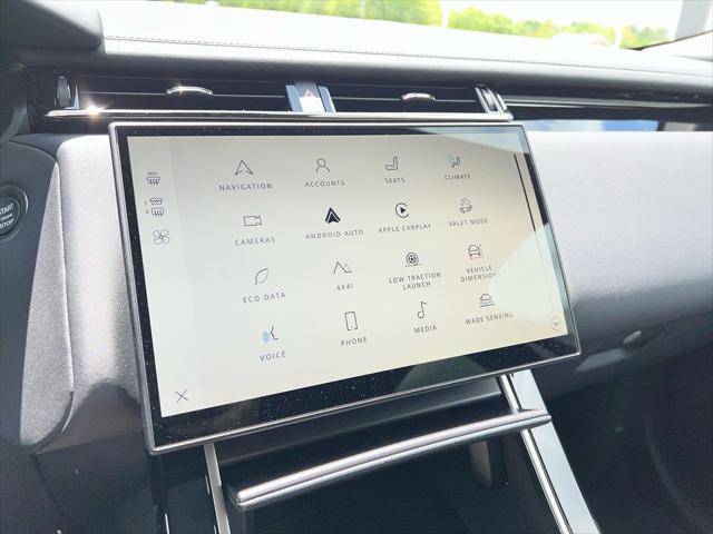 2026 Land Rover Range Rover Velar Belgravia Edition