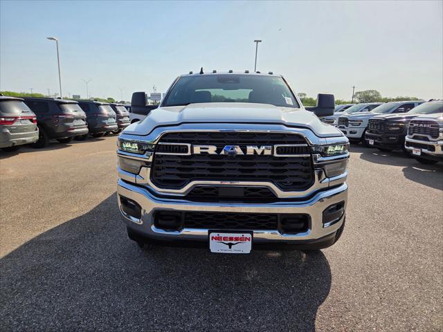 2026 RAM Ram 3500 RAM 3500 TRADESMAN CREW CAB 4X4 8 BOX 2026 RAM Ram 3500 RAM 3500 TRADESMAN CREW CAB 4X4 8 BOX