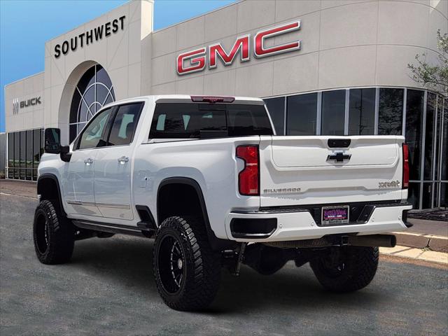 2024 Chevrolet Silverado 2500HD 4WD Crew Cab Standard Bed High Country