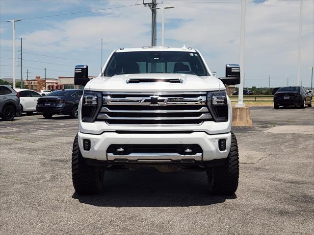 2024 Chevrolet Silverado 2500HD 4WD Crew Cab Standard Bed High Country