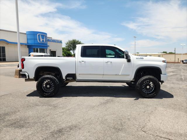 2024 Chevrolet Silverado 2500HD 4WD Crew Cab Standard Bed High Country
