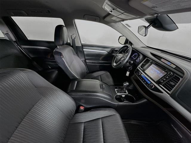2017 Toyota Highlander LE Plus