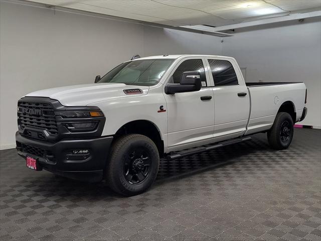 2026 RAM Ram 3500 RAM 3500 TRADESMAN CREW CAB 4X4 8 BOX
