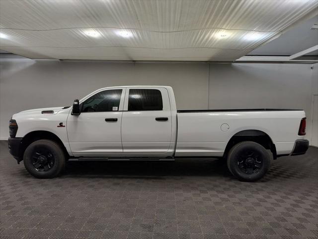 2026 RAM Ram 3500 RAM 3500 TRADESMAN CREW CAB 4X4 8 BOX