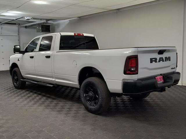 2026 RAM Ram 3500 RAM 3500 TRADESMAN CREW CAB 4X4 8 BOX