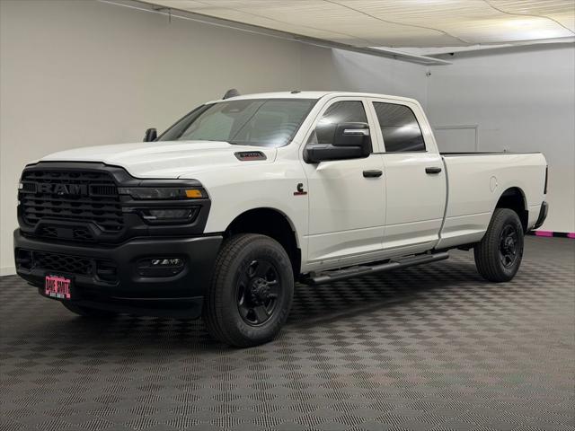 2026 RAM Ram 3500 RAM 3500 TRADESMAN CREW CAB 4X4 8 BOX