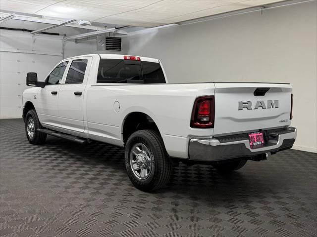 2026 RAM Ram 3500 RAM 3500 TRADESMAN CREW CAB 4X4 8 BOX