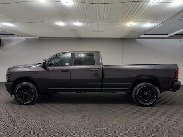 2026 RAM 3500 RAM 3500 BIG HORN CREW CAB 4X4 8 BOX