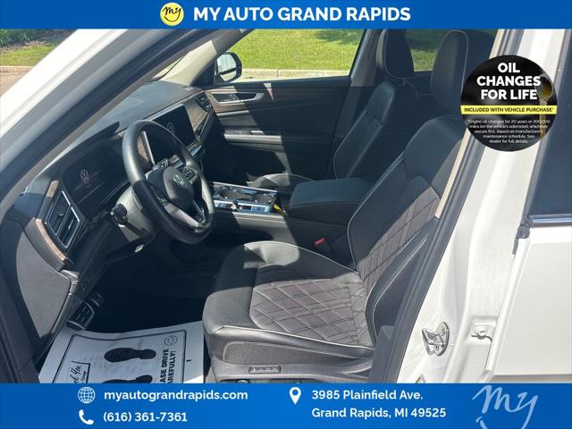 2024 Volkswagen Atlas 2.0T SEL Premium R-Line
