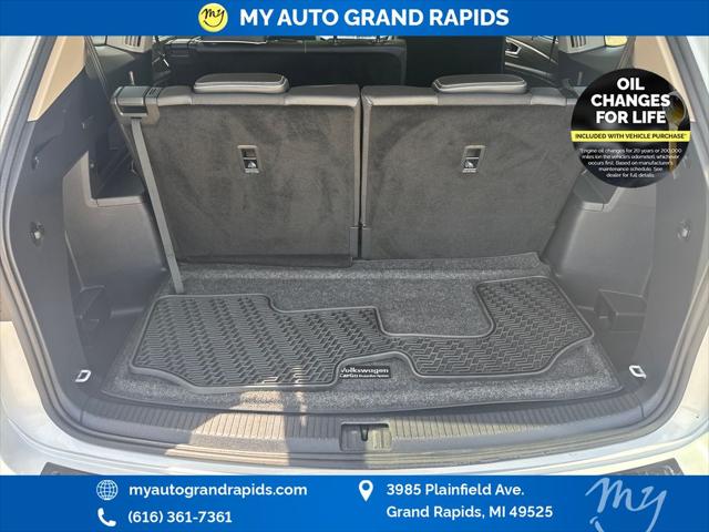 2024 Volkswagen Atlas 2.0T SEL Premium R-Line