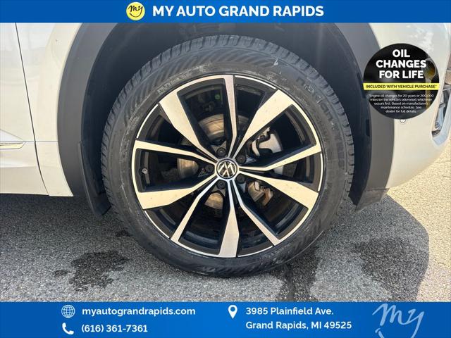 2024 Volkswagen Atlas 2.0T SEL Premium R-Line