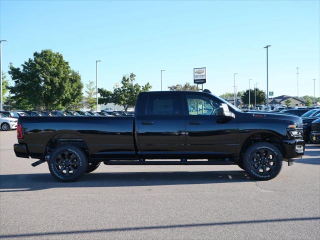 2026 RAM Ram 3500 RAM 3500 BIG HORN CREW CAB 4X4 8 BOX