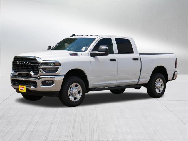 2026 RAM Ram 3500 RAM 3500 TRADESMAN CREW CAB 4X4 64 BOX