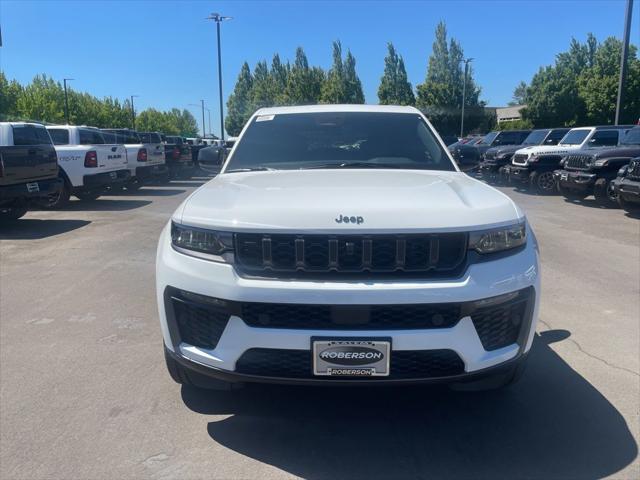 2026 Jeep Grand Cherokee 85th Anniversary Edition