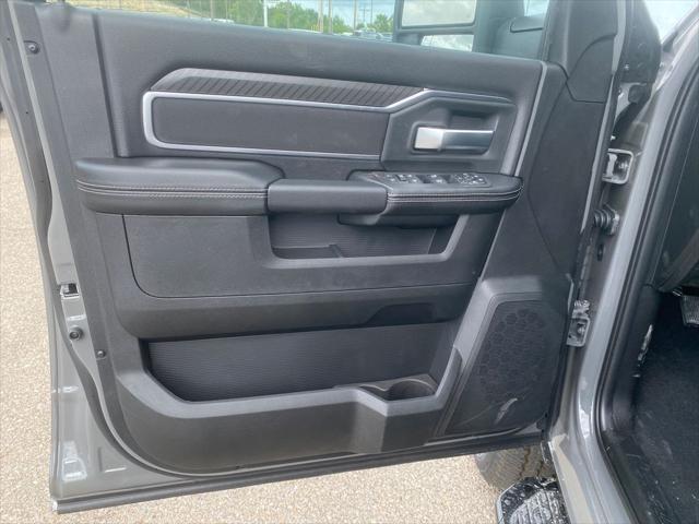 2026 Ram 3500 Big Horn Crew Cab 4x4 6'4" Box