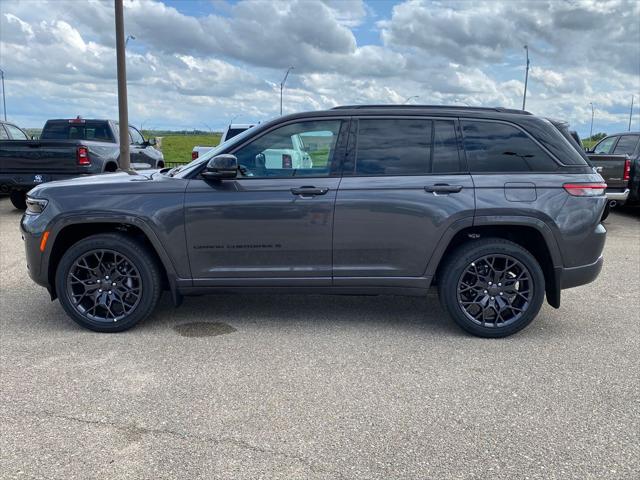 2026 Jeep Grand Cherokee Summit 4x4
