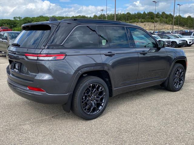 2026 Jeep Grand Cherokee Summit 4x4