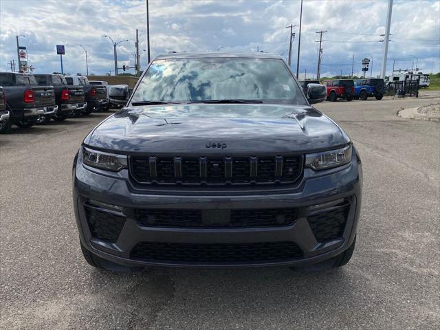2026 Jeep Grand Cherokee Summit 4x4