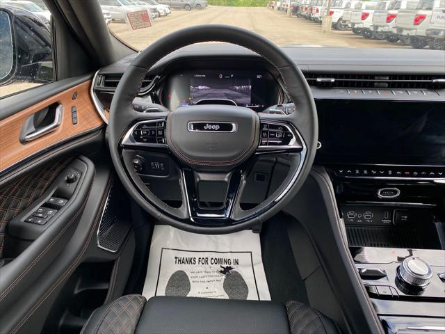 2026 Jeep Grand Cherokee Summit 4x4