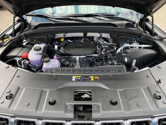 2026 Jeep Grand Cherokee Summit 4x4