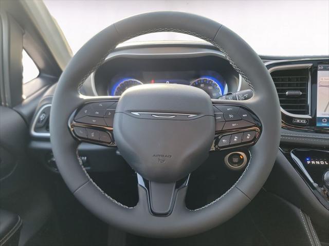 2027 Chrysler Pacifica Limited