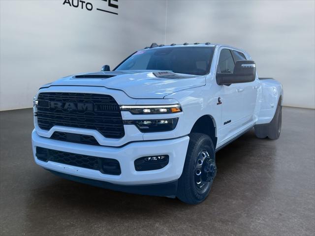 2026 RAM Ram 3500 RAM 3500 LARAMIE MEGA CAB 4X4 64 BOX