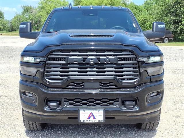 2026 RAM 2500 RAM 2500 BLACK EXPRESS CREW CAB 4X4 64 BOX