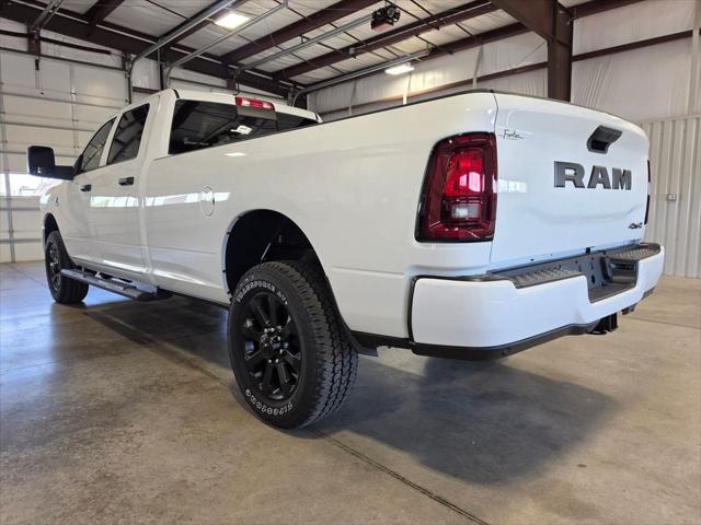 2026 RAM 2500 RAM 2500 BLACK EXPRESS CREW CAB 4X4 8 BOX