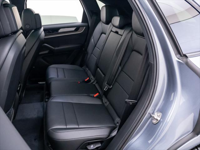 2026 Porsche Cayenne Unknown