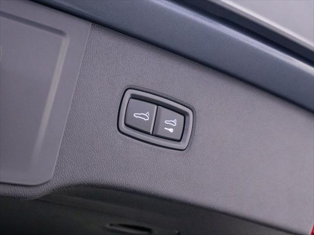 2026 Porsche Cayenne Unknown