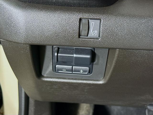 2023 GMC Canyon 4WD Crew Cab Short Box AT4X