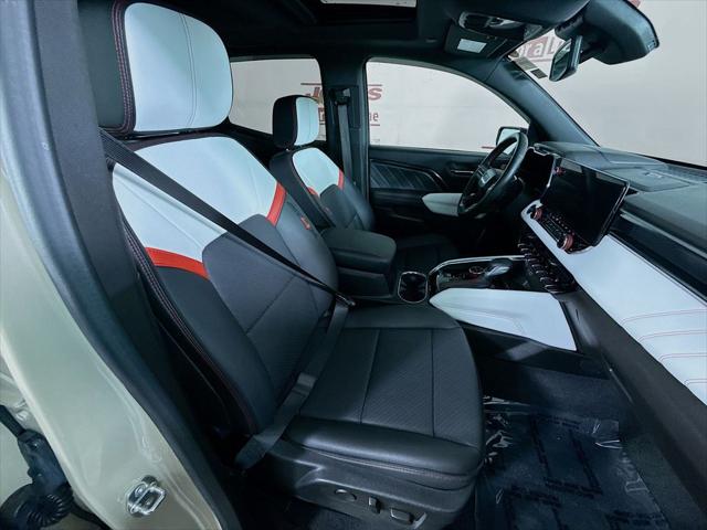 2023 GMC Canyon 4WD Crew Cab Short Box AT4X