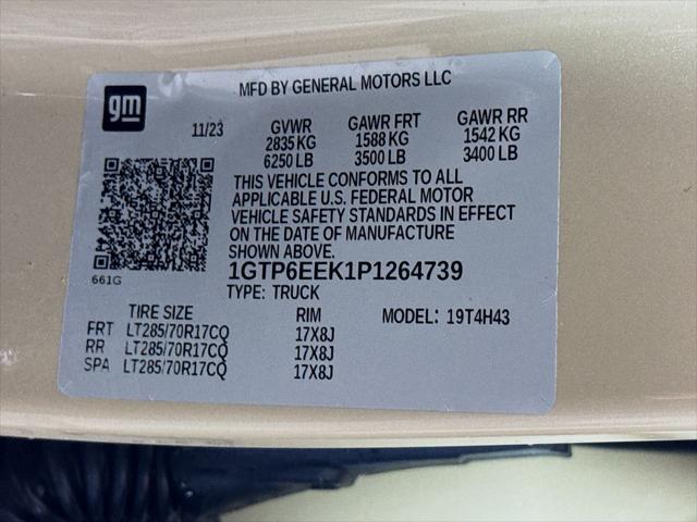 2023 GMC Canyon 4WD Crew Cab Short Box AT4X