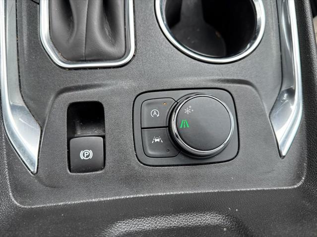2023 Chevrolet Traverse FWD LT Cloth