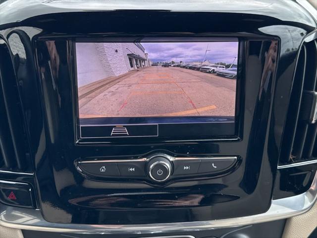 2023 Chevrolet Traverse FWD LT Cloth