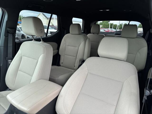 2023 Chevrolet Traverse FWD LT Cloth