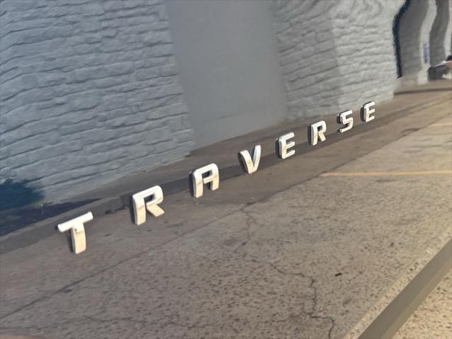 2023 Chevrolet Traverse FWD LT Cloth